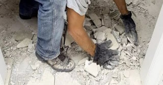 Демонтаж кафельной плитки в Соликамске - Цена от 379 рублей - Сварной-Слк